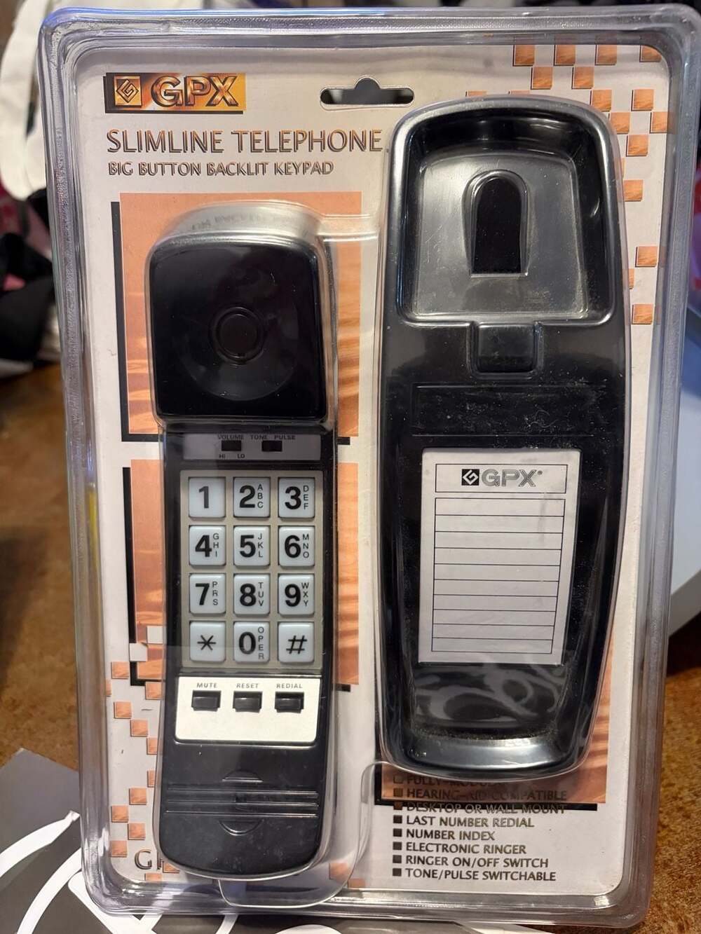 GPX Slimline Telephone Big Button Backlit Keypad Desktop Wall Mount Corded Phone